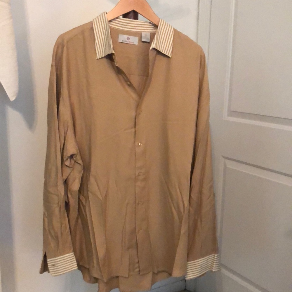 Bobby Chan Mens button down xl